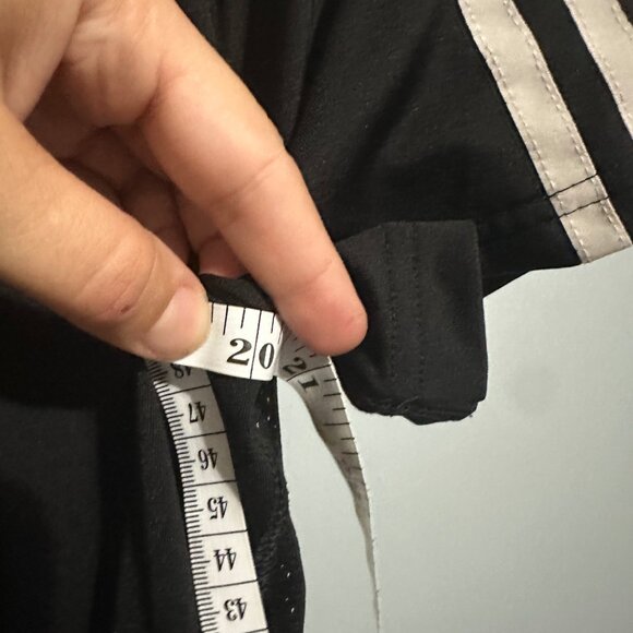 M adidas black workout tshirt - Picture 8 of 8